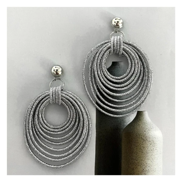 Oorbellen cirkel draad zilver